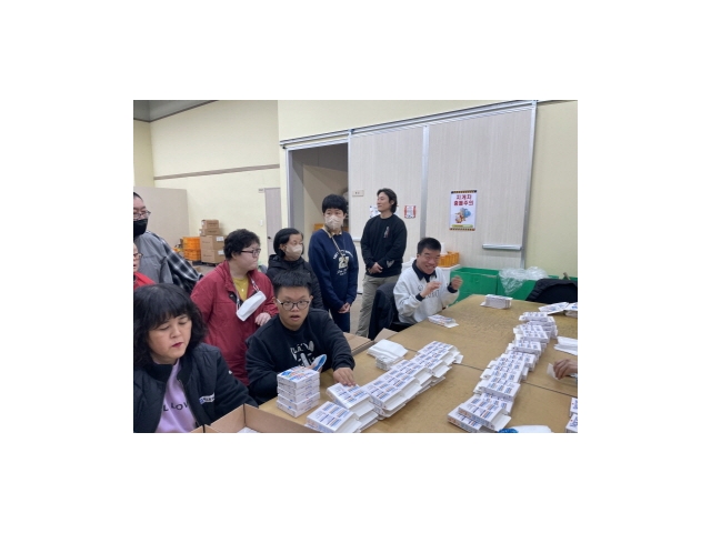 25년 3월 바오로일터 견학 수세미 만들기